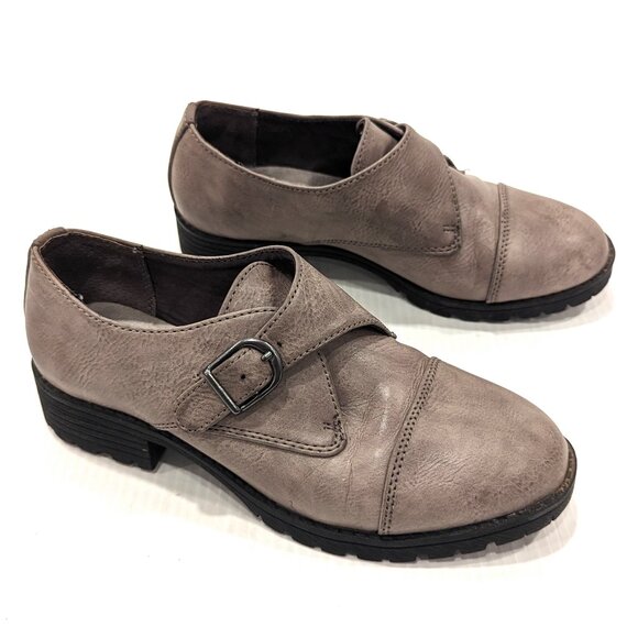 CLIFFS by White Mountain Sharp Women's gray faux leather Monk shoes loafers - Picture 1 of 12